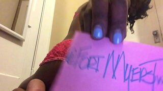 Slim Bieza Bērniņu, Liecina Viņa Var Aplaudēt Savu Laupījumu, Pārāk!