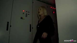 B. Bir yeniyetmə tez əsən mənim üzvü təşəkkür sonra partiya - Alman Həvəskar